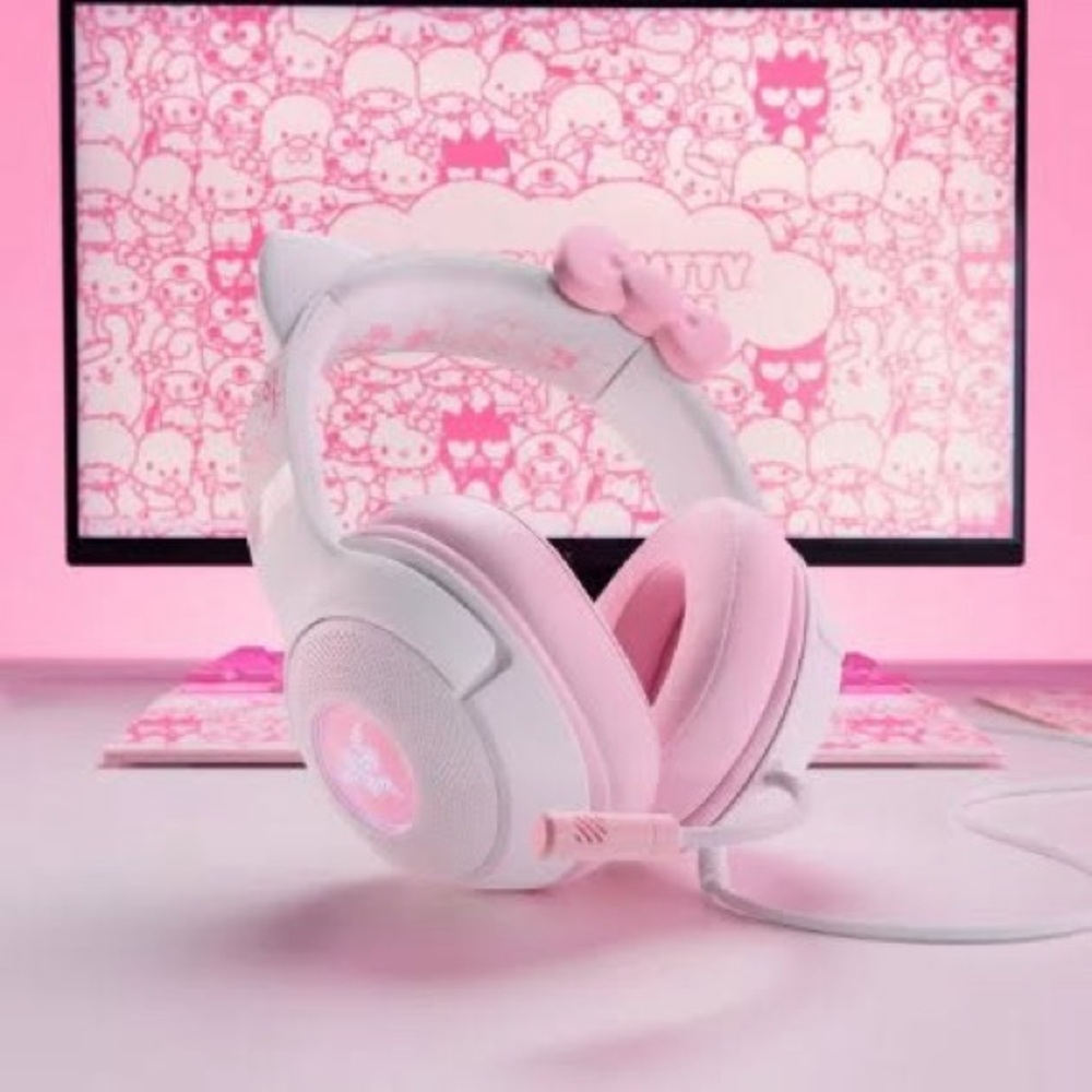 Razer Kraken Kitty Wired USB Hello Kitty Pink & White Gaming Headset/Headphones